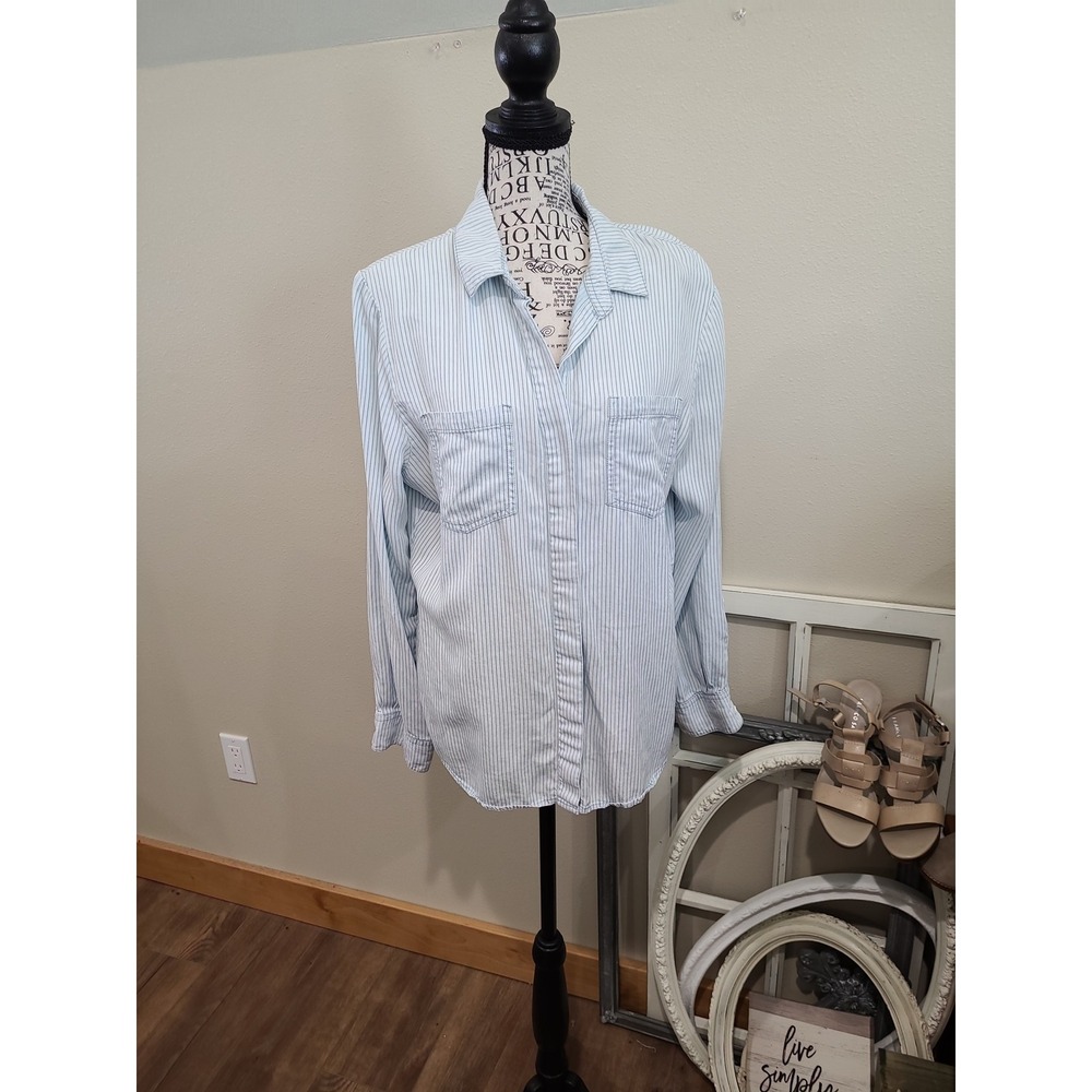 Thread and Supply womens SZ Lg. Blue & white stripe button down top Coastal Vibe